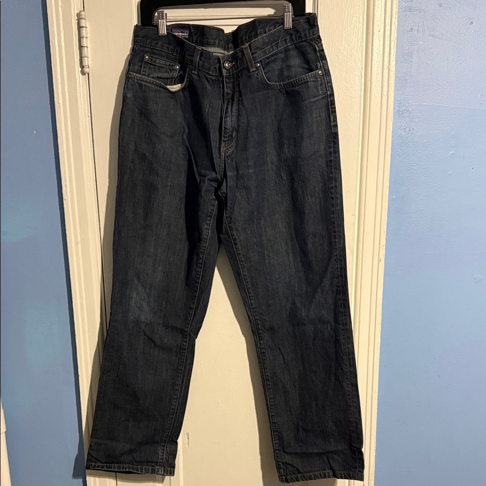 Patagonia Men's Dark Blue Relaxed Jeans